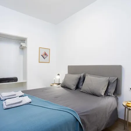 Casona Charco, Stylish & Spacious With Private Patio In Historic Puerto Апартаменты