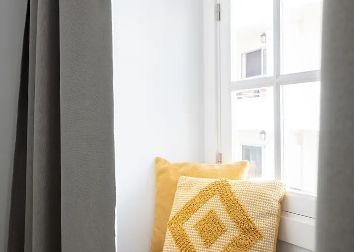 Casona Charco, Stylish & Spacious With Private Patio In Historic Puerto