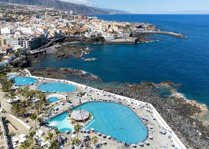 Casona Charco, Stylish & Spacious With Private Patio In Historic Puerto Puerto de la Cruz (Tenerife)