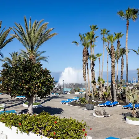 Casona Charco, Stylish & Spacious With Private Patio In Historic Puerto Apartment