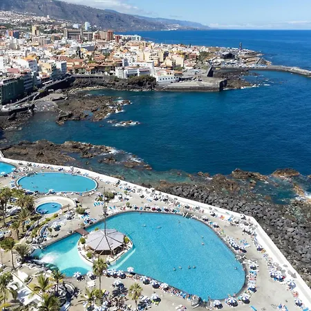 Casona Charco, Stylish & Spacious With Private Patio In Historic Puerto Puerto de la Cruz (Tenerife)